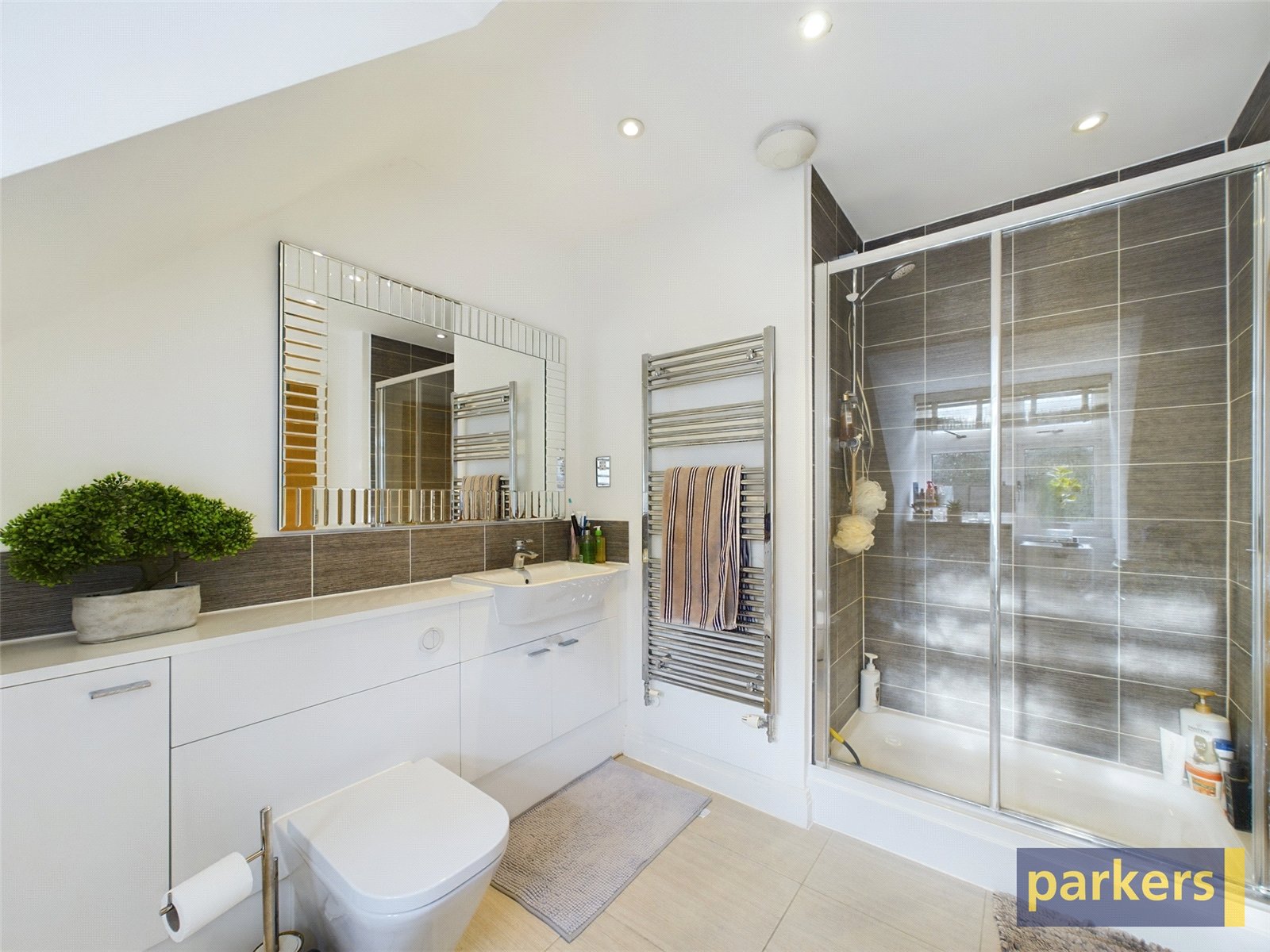 4 bedroom House for sale in Earley, Reading