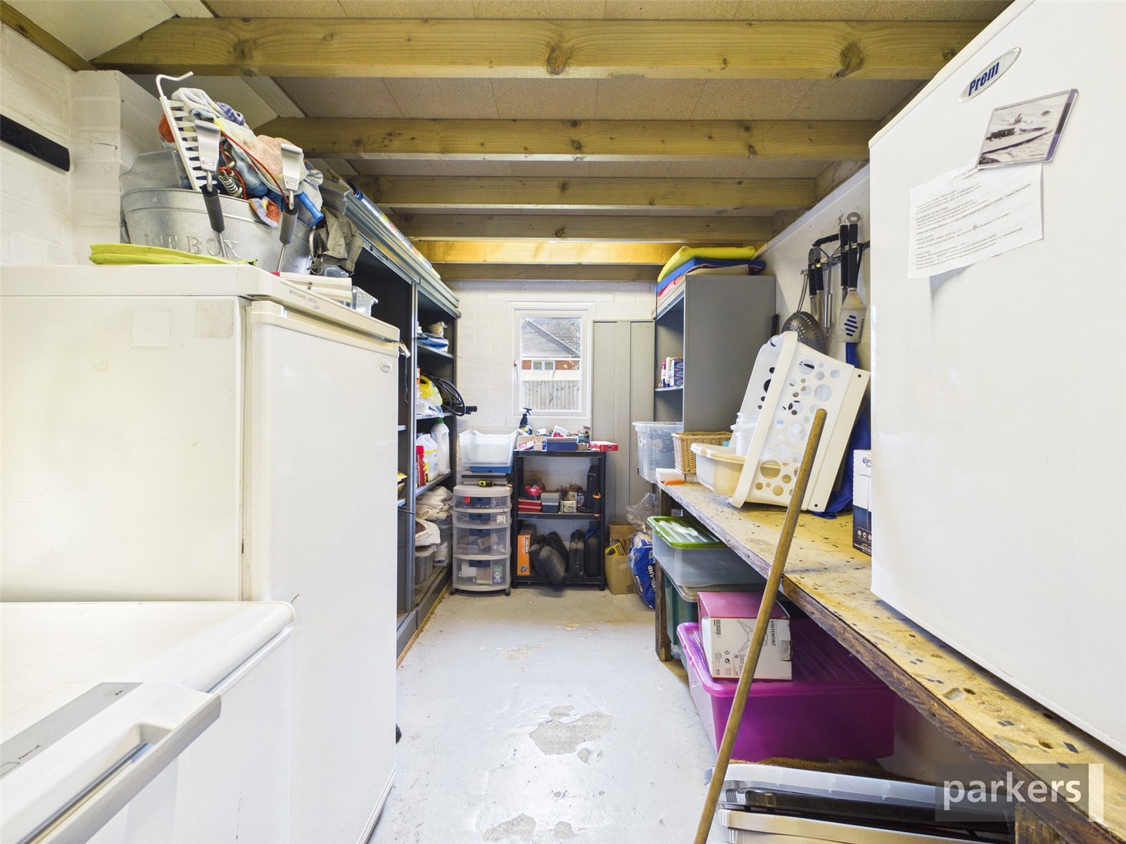 4 bedroom Bungalow for sale in Woodley, Reading