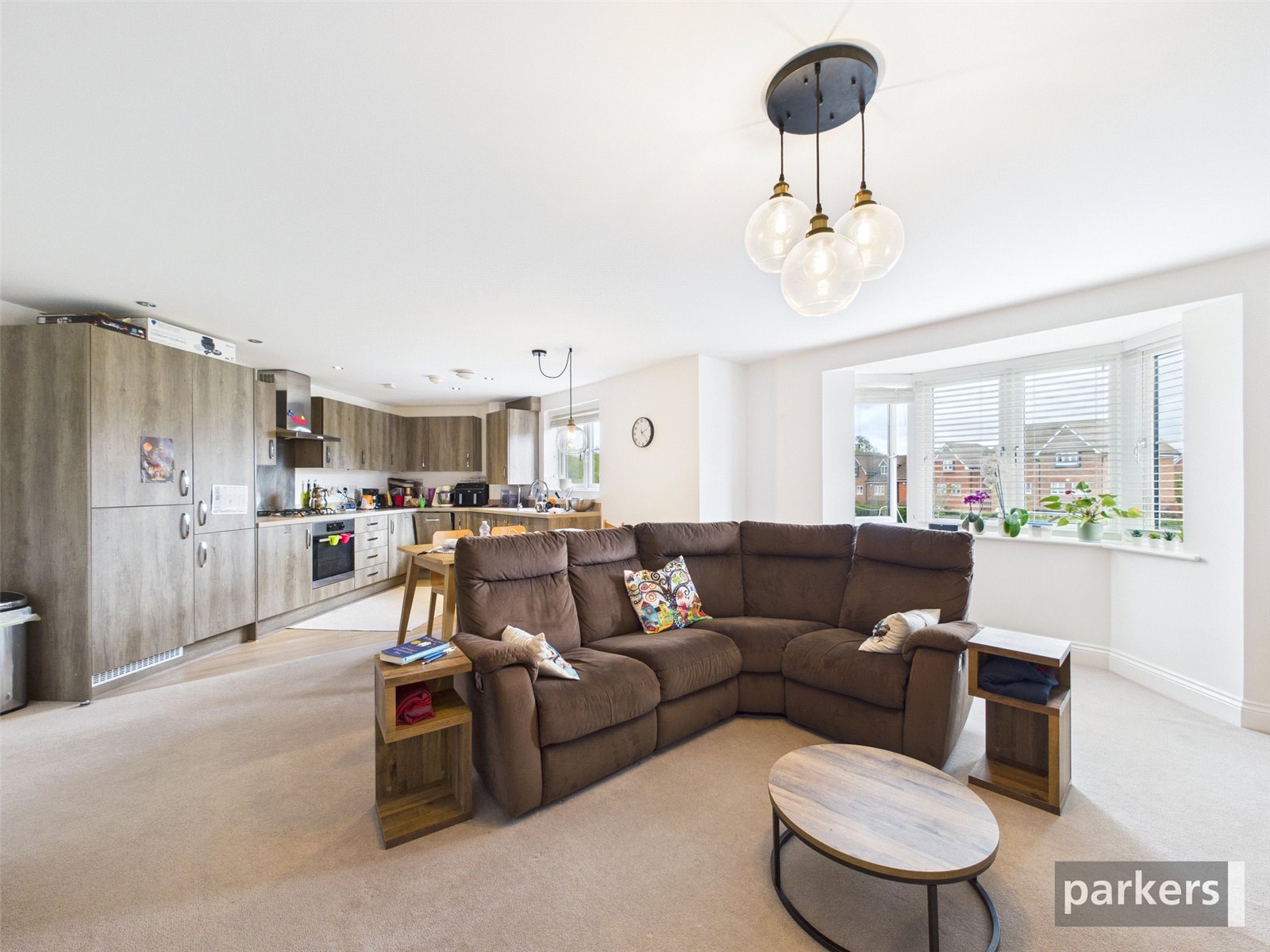 2 bedroom Flat for sale in Woodley, Reading, Berkshire