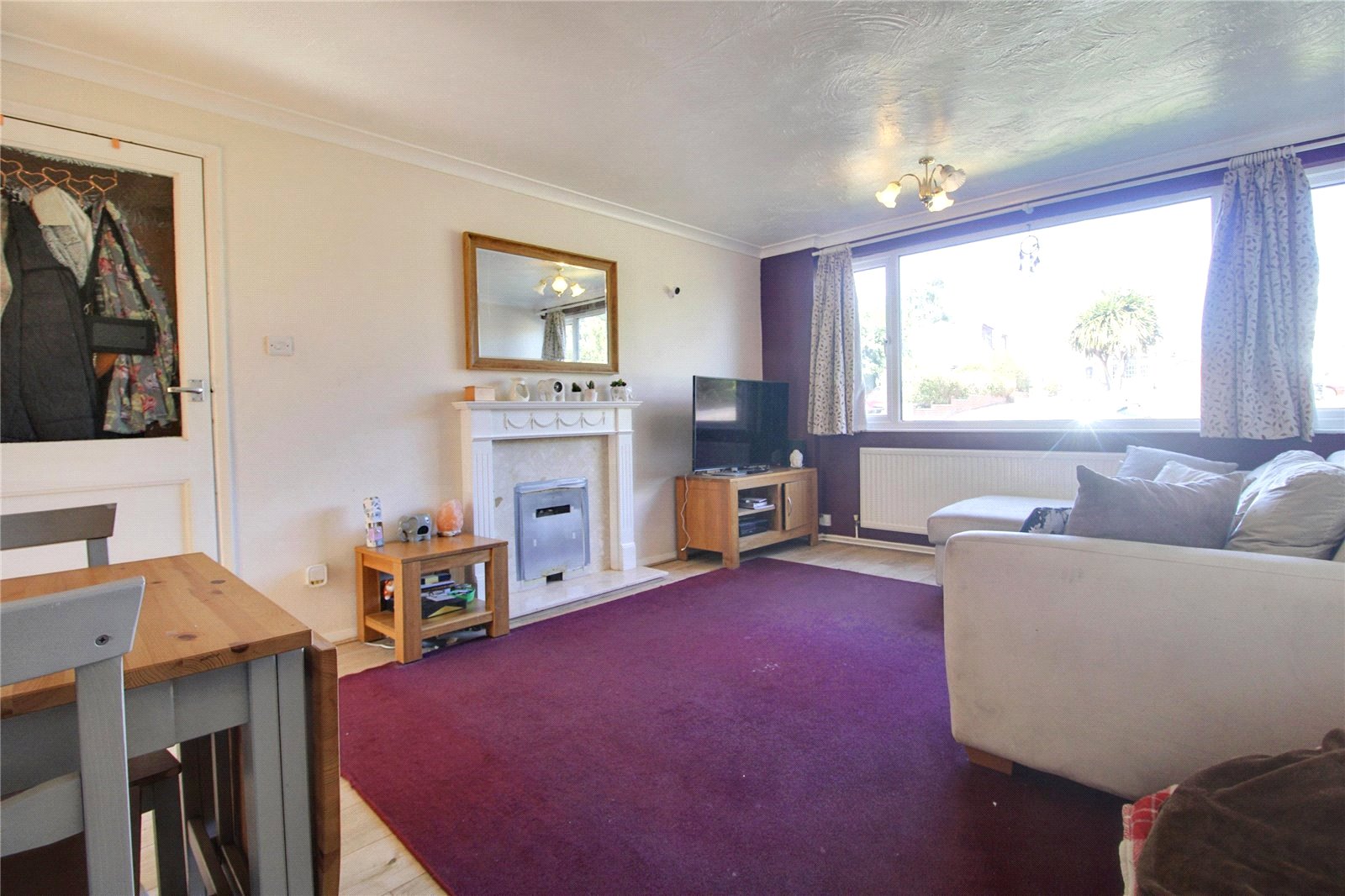2 bedroom Flat for sale in Woodley, Reading, Berkshire