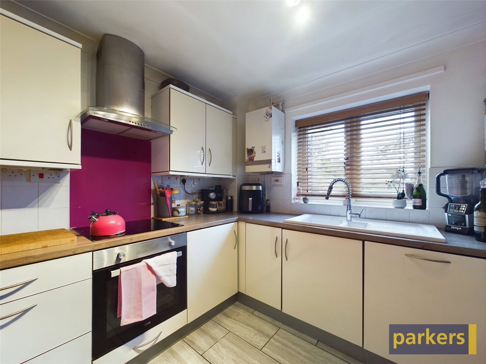 3 bedroom House for sale in Winnersh, Wokingham, Berkshire