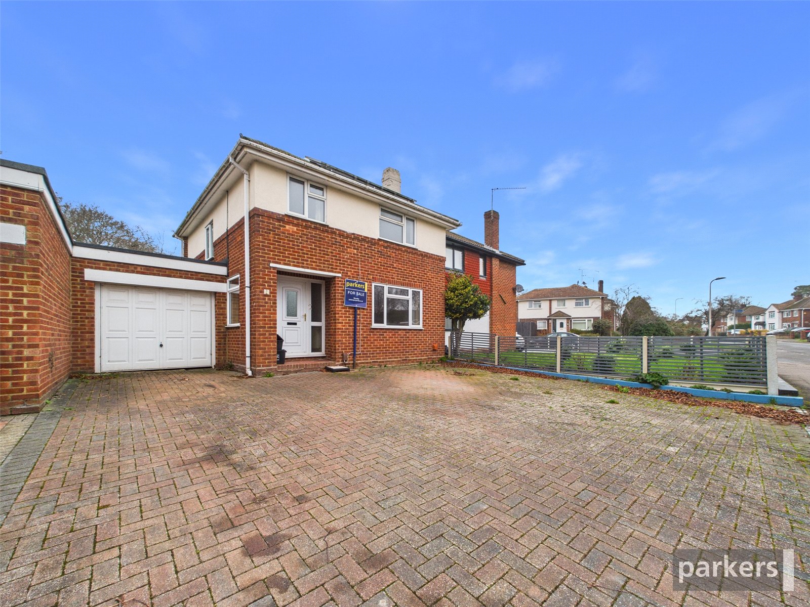 3 bedroom House for sale in Woodley, Reading, Berkshire