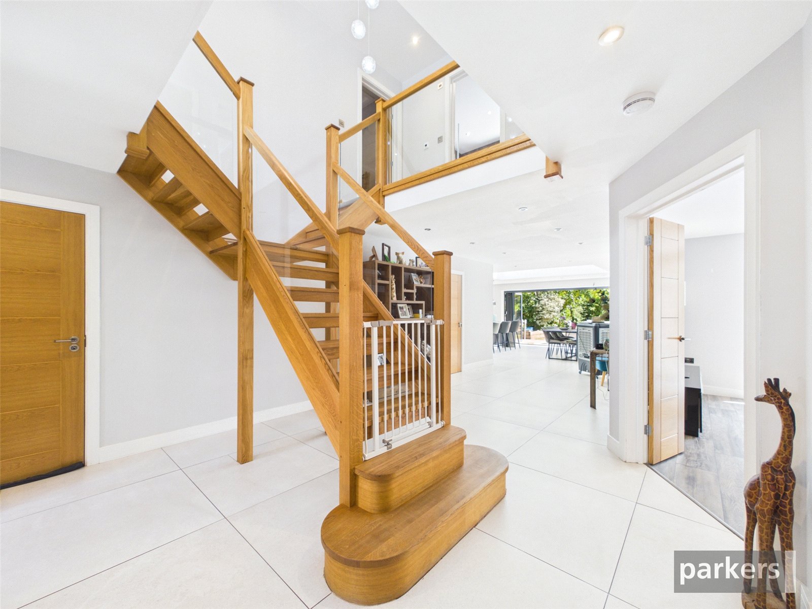 4 bedroom House for sale in Woodley, Reading, Berkshire