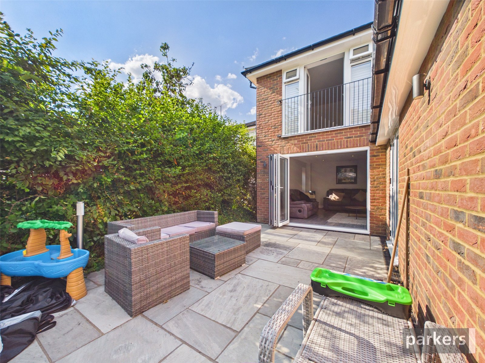 4 bedroom House for sale in Woodley, Reading, Berkshire