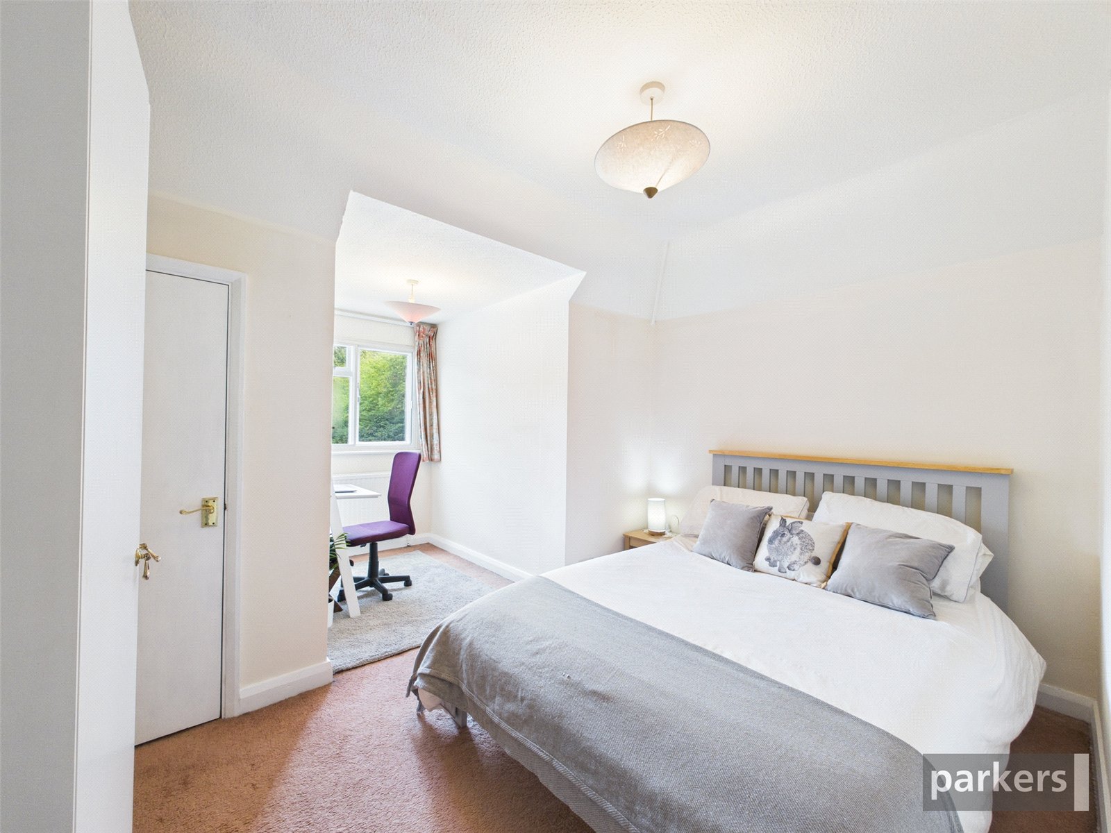 4 bedroom House for sale in Woodley, Reading, Berkshire
