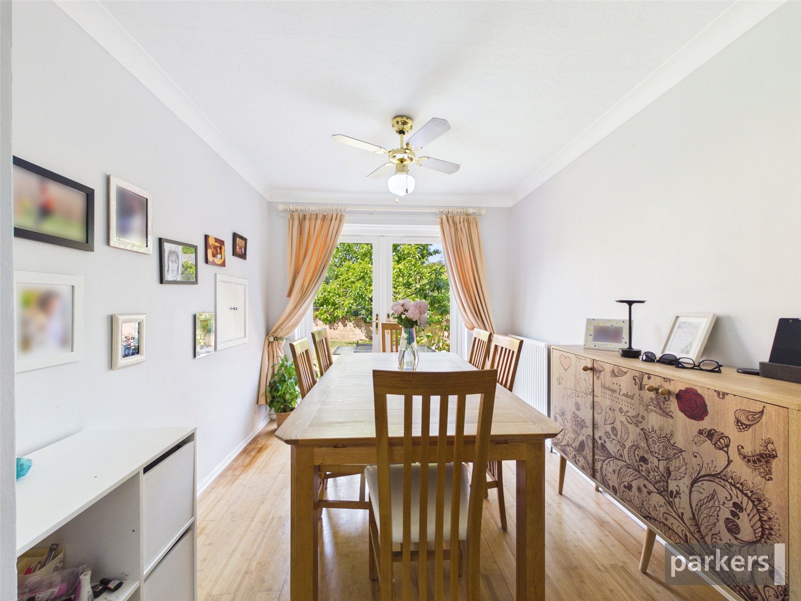 4 bedroom House for sale in Winnersh, RG41 5TG