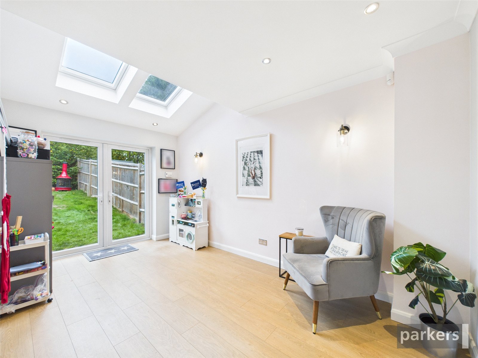 4 bedroom House for sale in Woodley, Reading, Berkshire