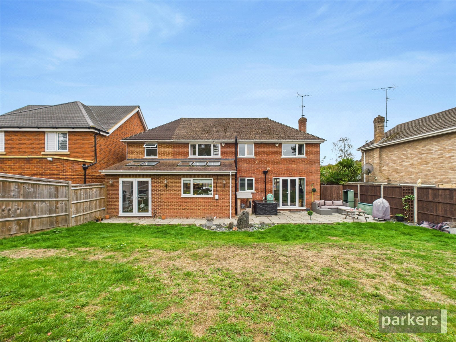 4 bedroom House for sale in Woodley, Reading, Berkshire