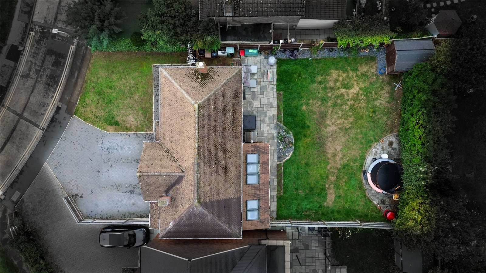 4 bedroom House for sale in Woodley, Reading, Berkshire