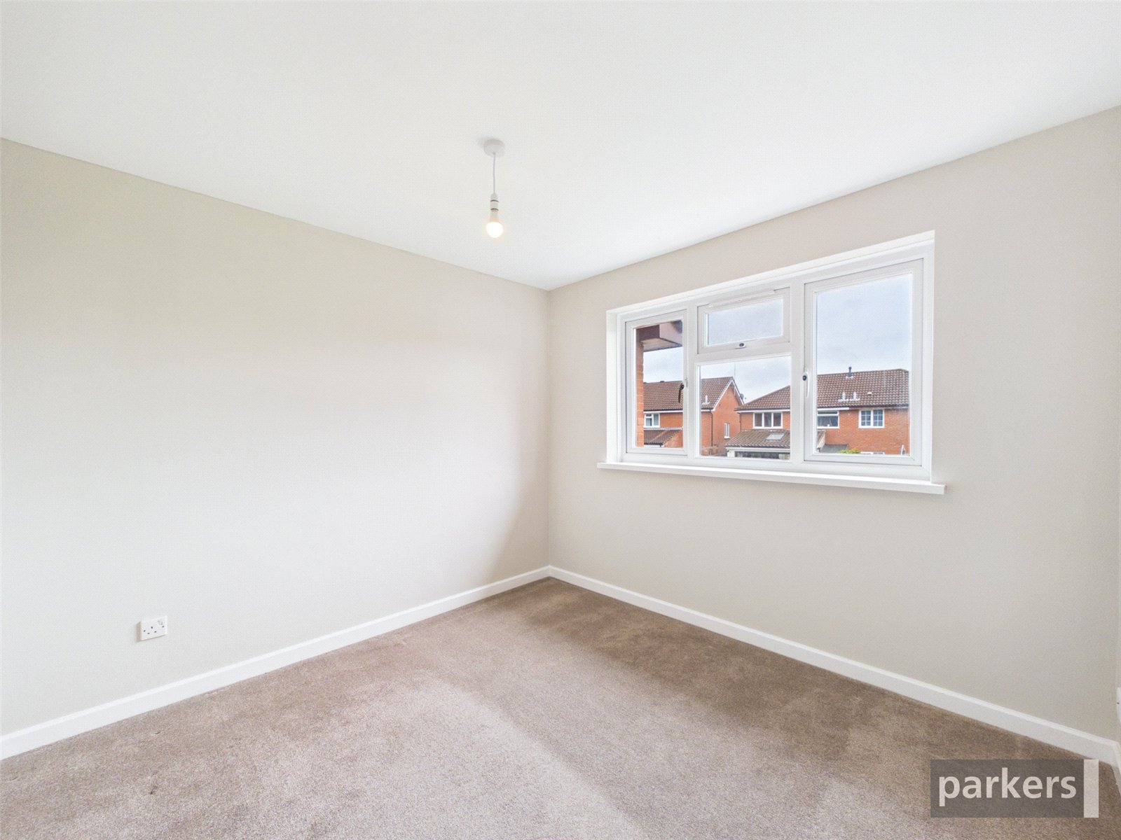 2 bedroom Flat for sale in Woodley, Reading, Berkshire