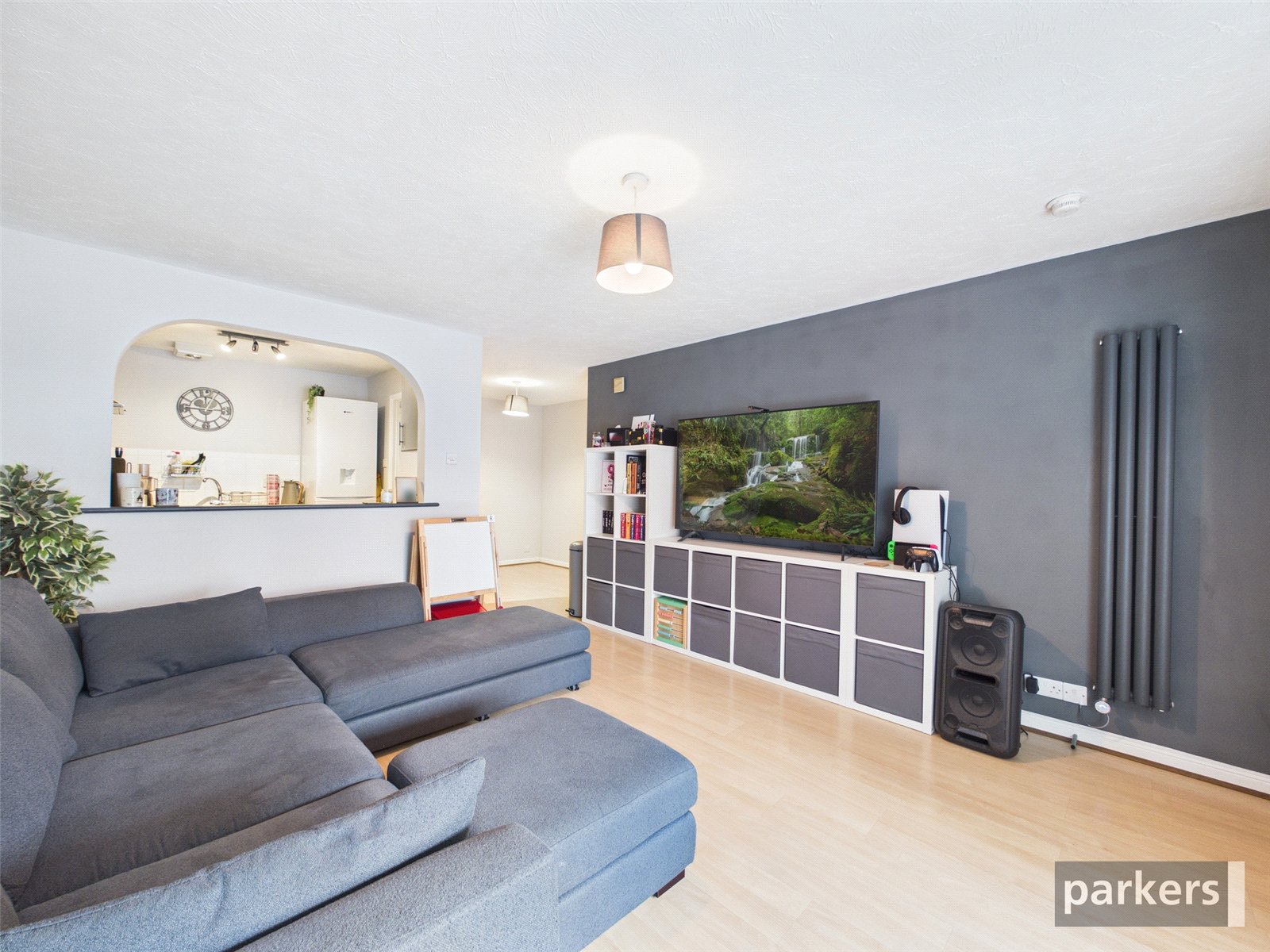 2 bedroom Flat for sale in Woodley, Reading, Berkshire