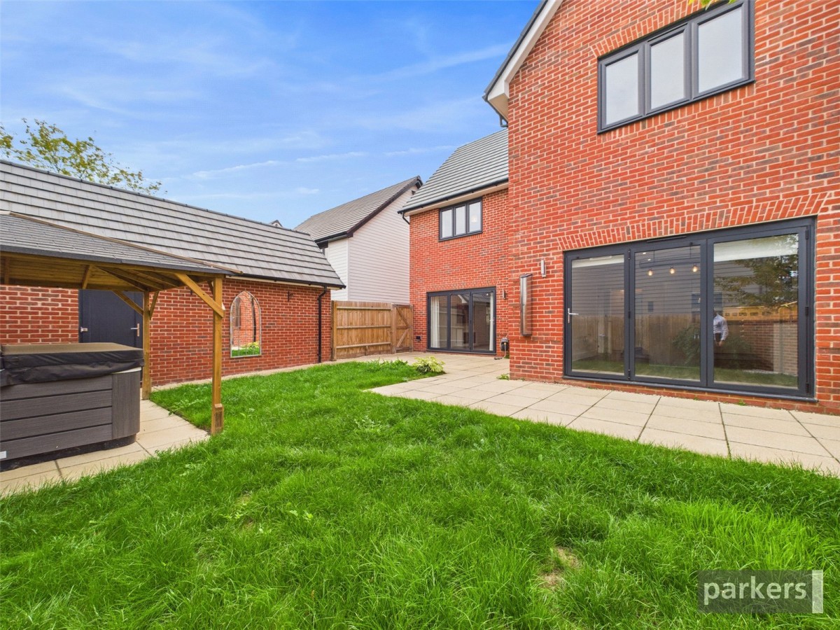 Finchwood Park, Wokingham, Berkshire