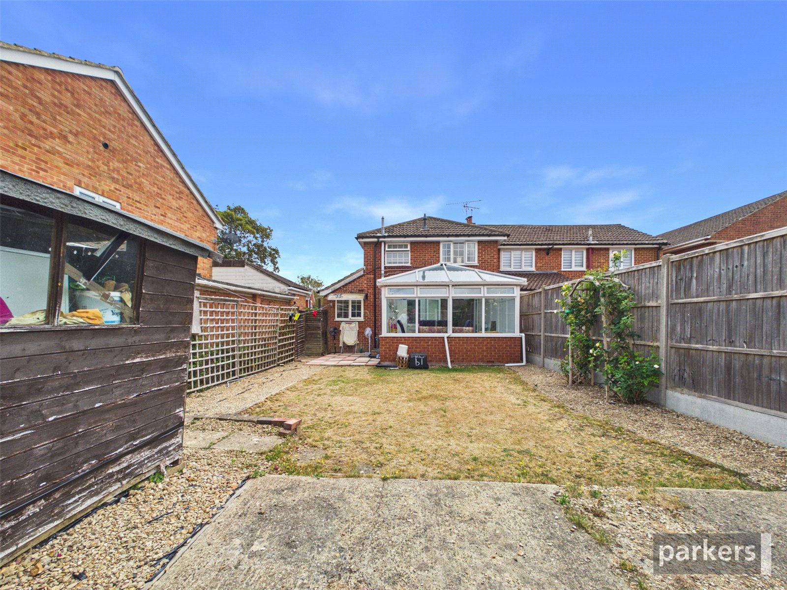 2 bedroom House for sale in Woodley, Reading, Berkshire