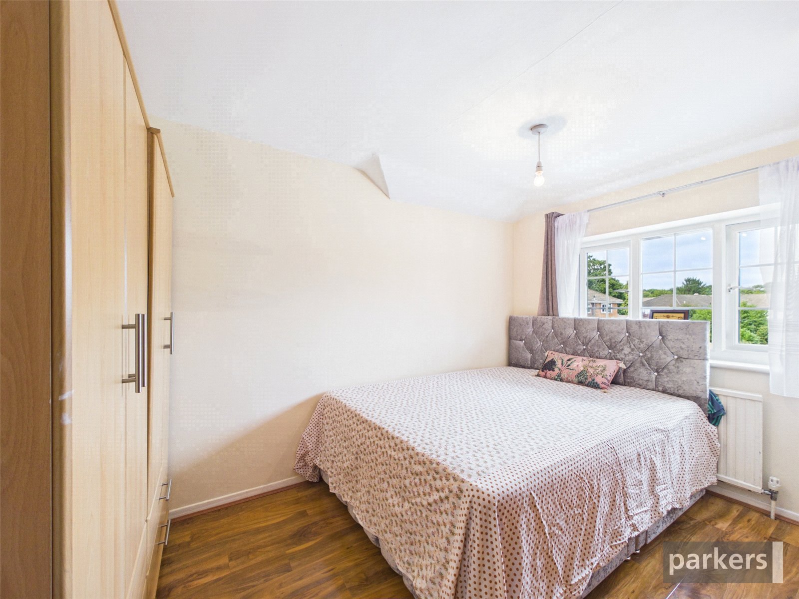 2 bedroom House for sale in Woodley, Reading, Berkshire