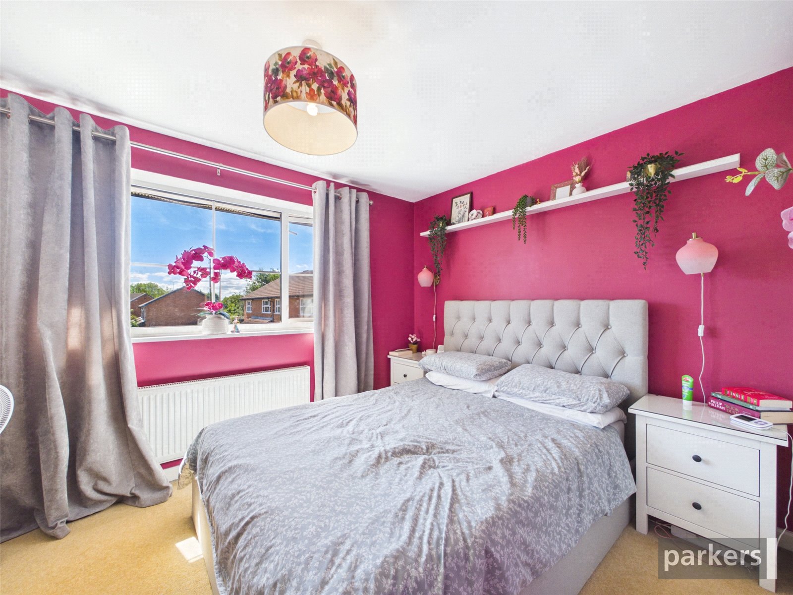 2 bedroom House for sale in Woodley, Reading, Berkshire