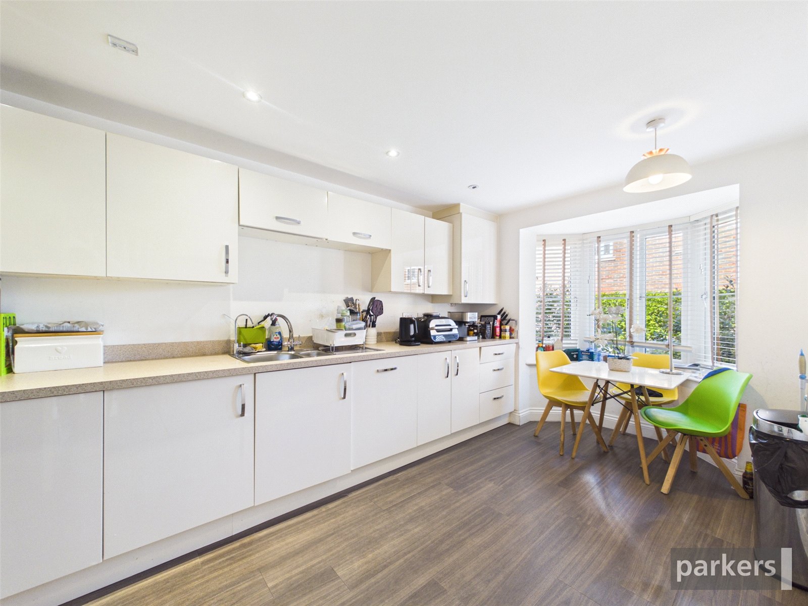 4 bedroom House for sale in Woodley, Reading, Berkshire