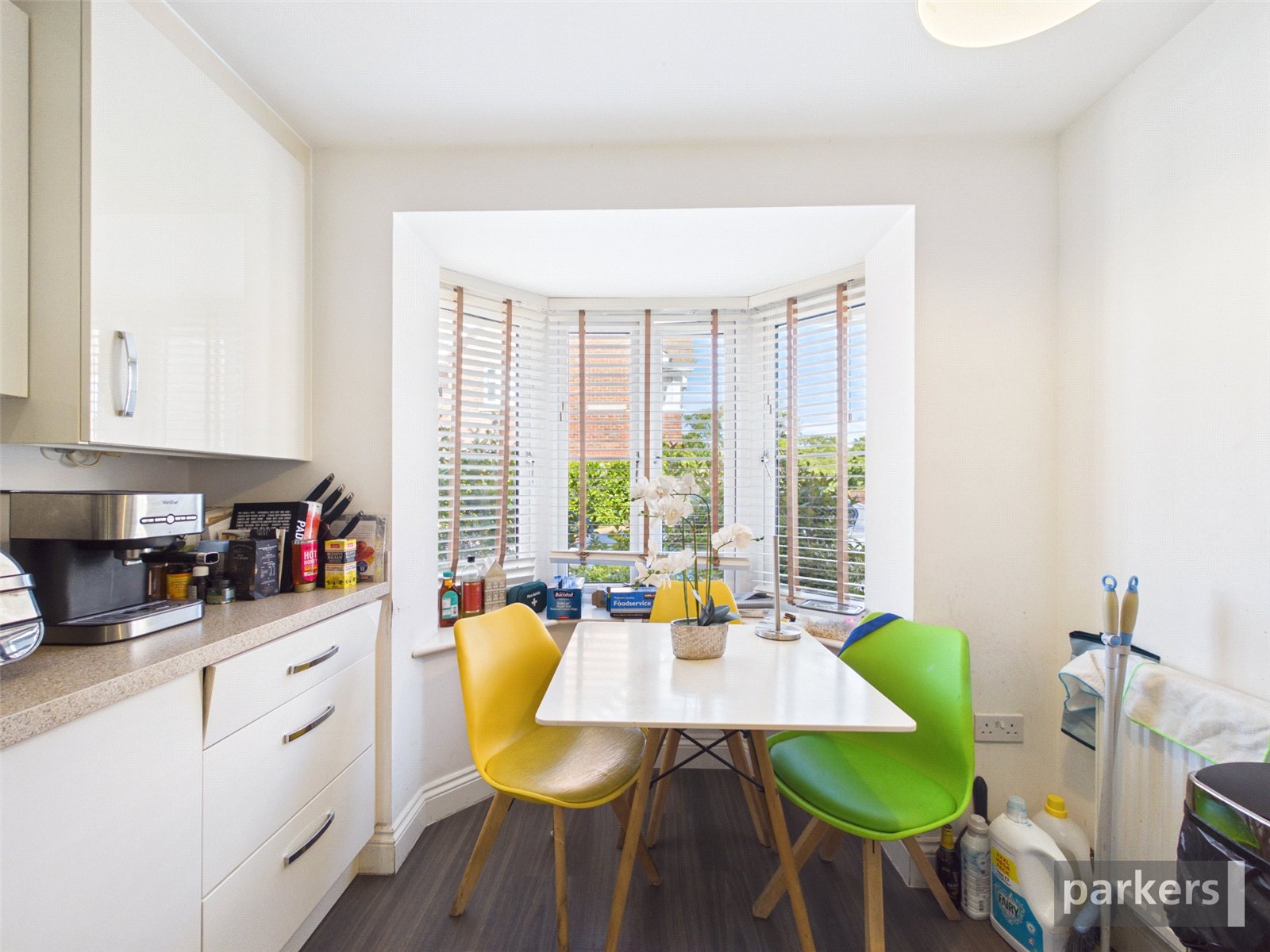4 bedroom House for sale in Woodley, Reading, Berkshire