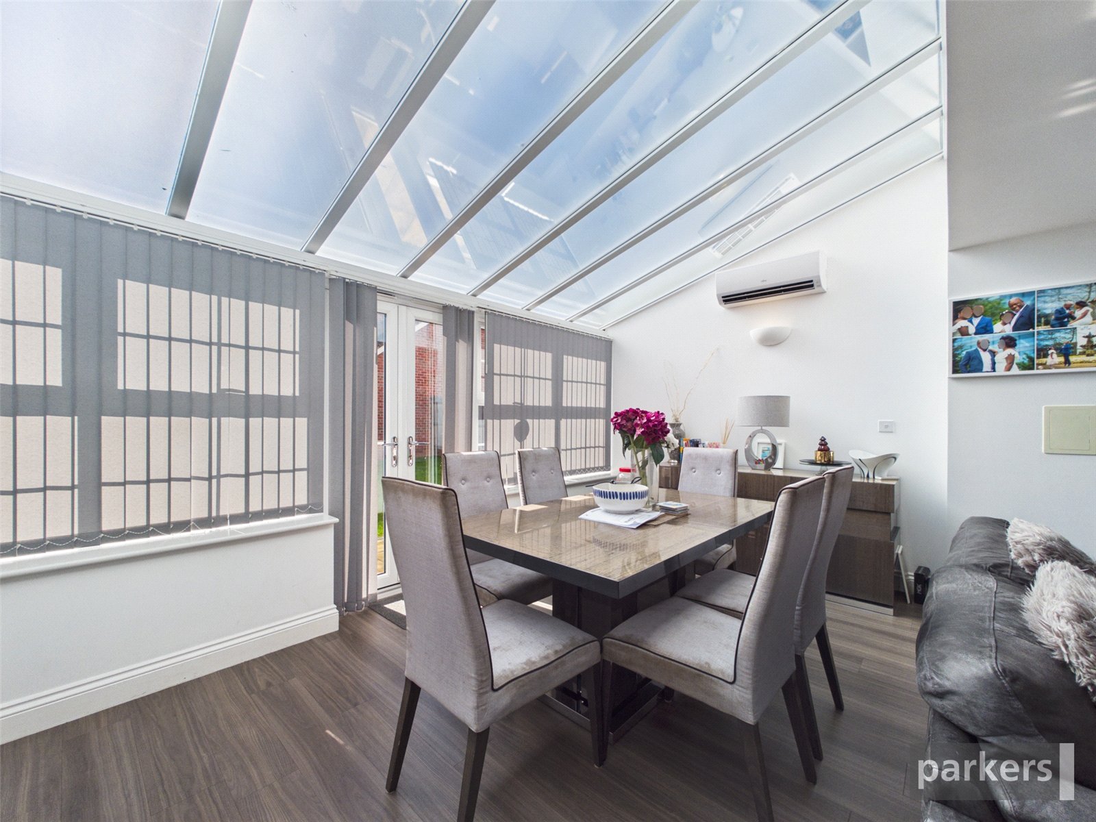 4 bedroom House for sale in Woodley, Reading, Berkshire