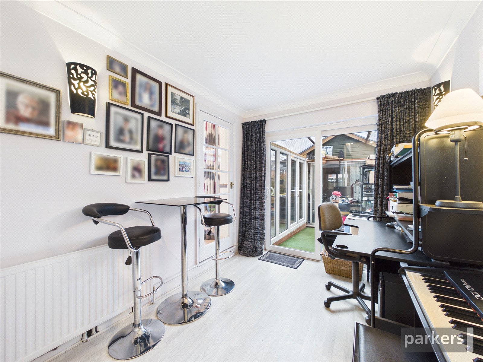 4 bedroom House for sale in Woodley, Reading, Berkshire