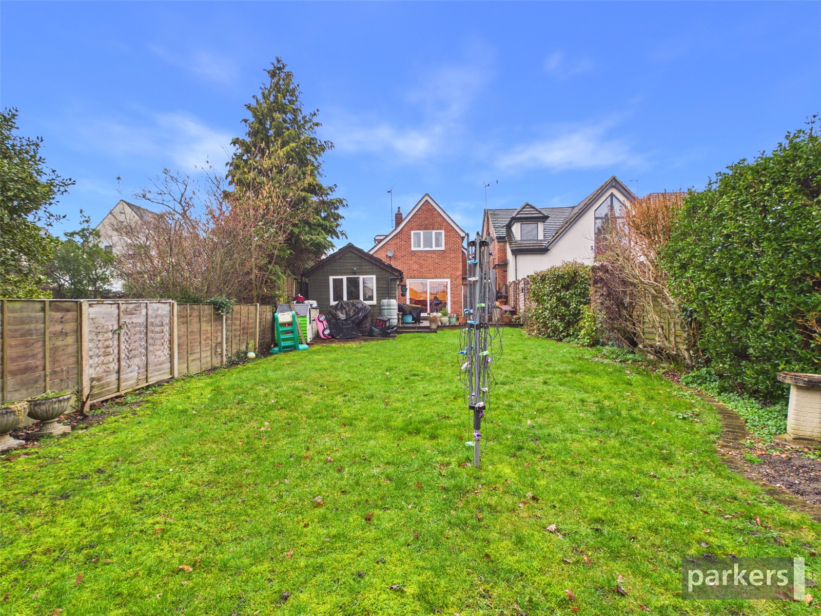 4 bedroom House for sale in Woodley, Reading, Berkshire