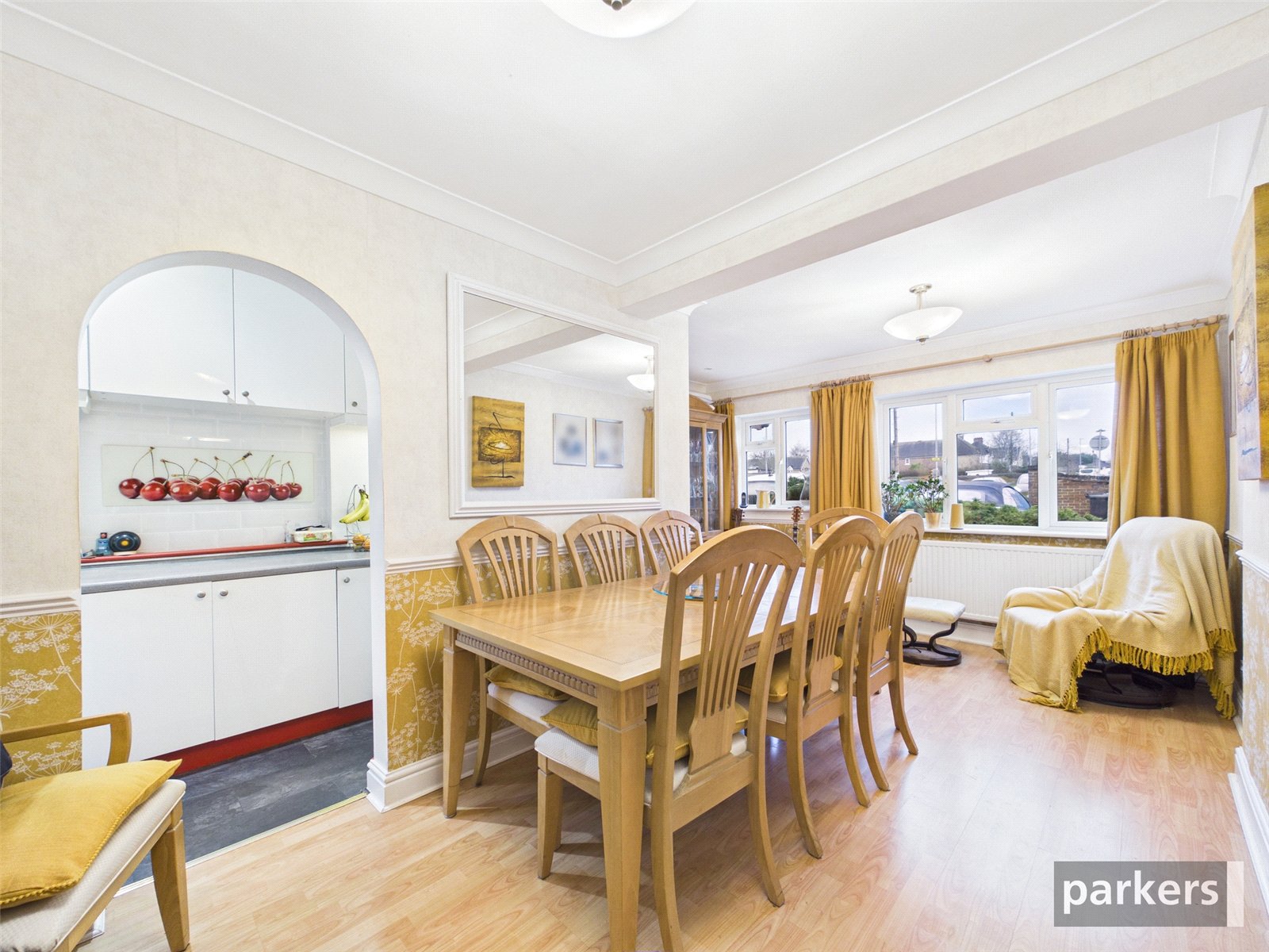 4 bedroom House for sale in Woodley, Reading, Berkshire