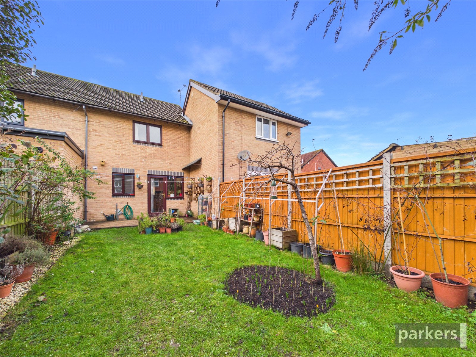 2 bedroom House for sale in Finchampstead, Wokingham, Berkshire