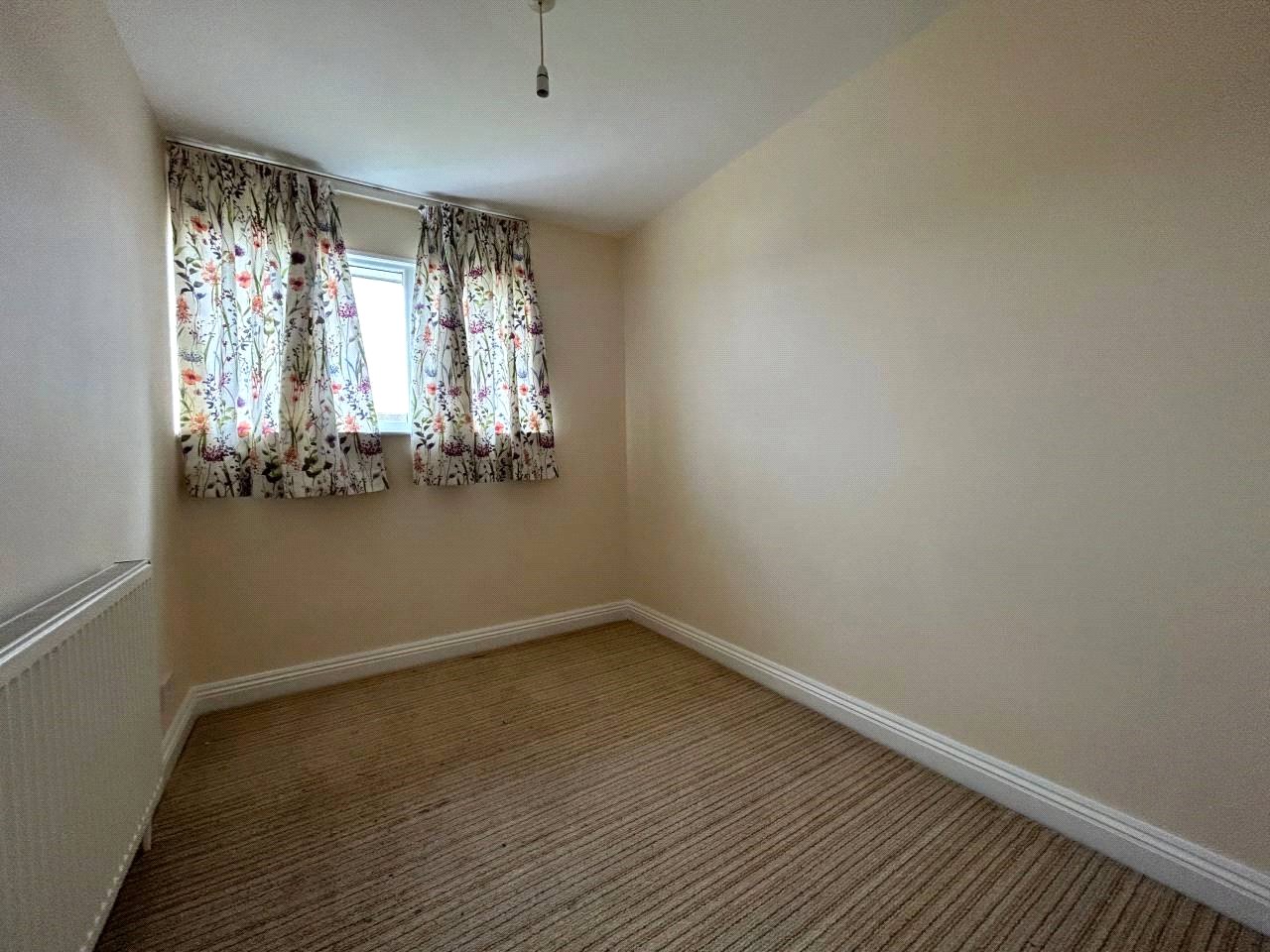 3 bedroom House for sale in Woodley, Reading, Berkshire