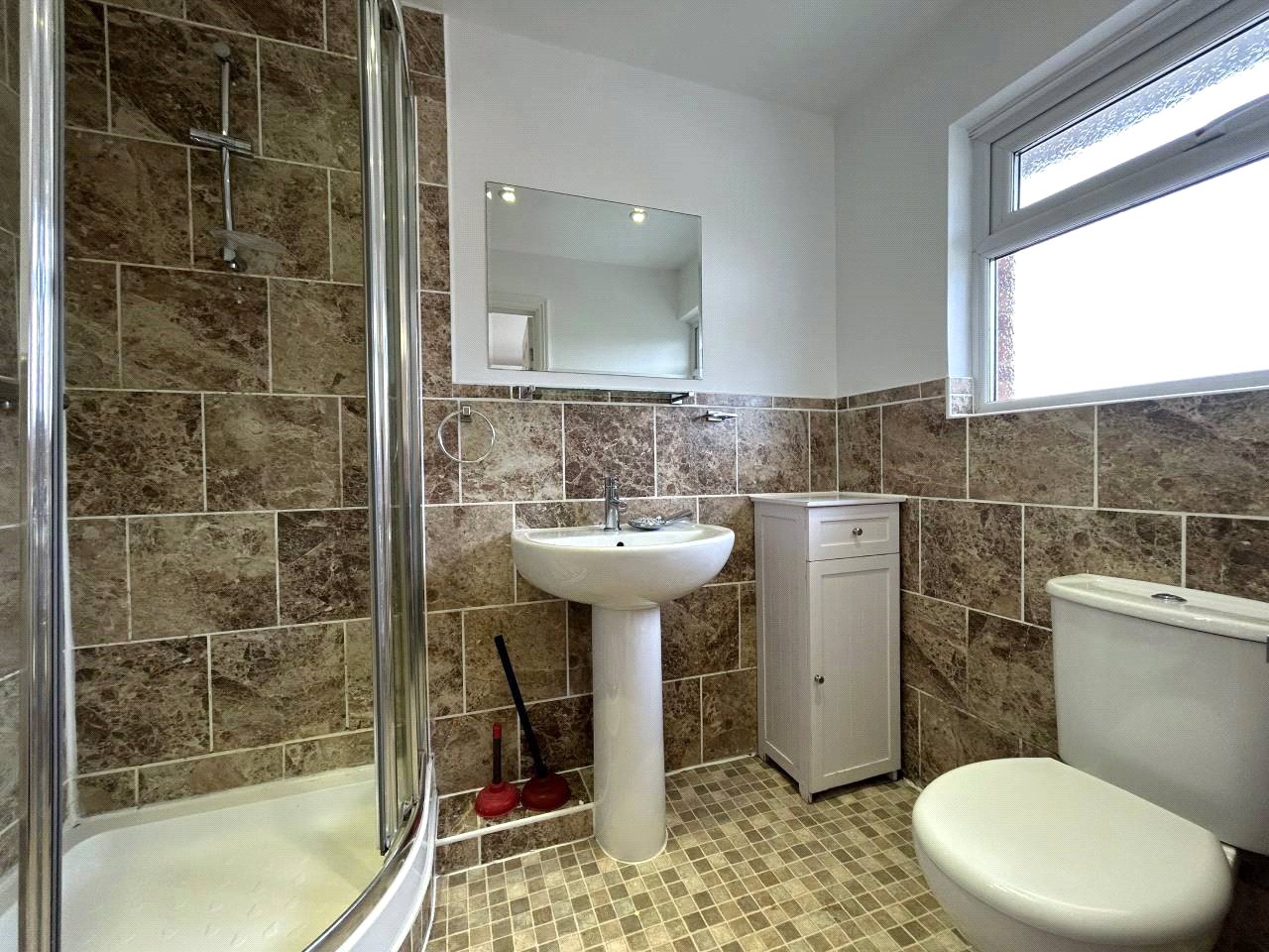 3 bedroom House for sale in Woodley, Reading, Berkshire