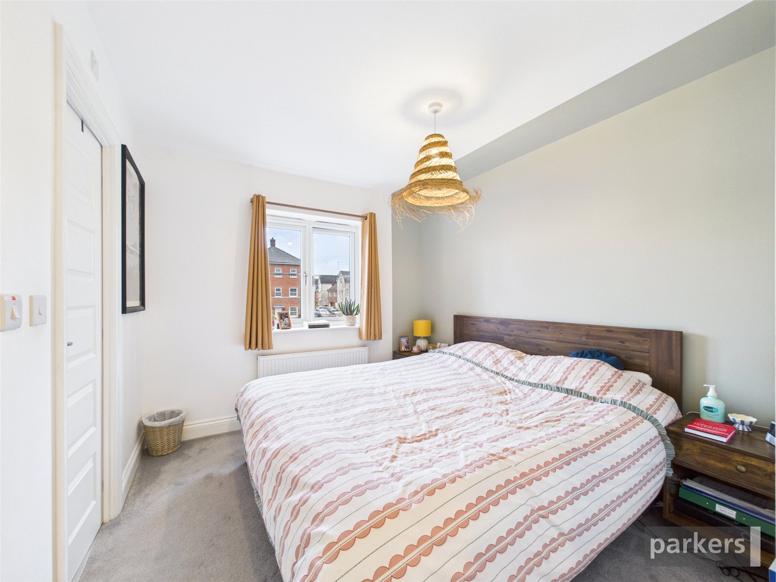 2 bedroom Flat for sale in Woodley, Reading, Berkshire