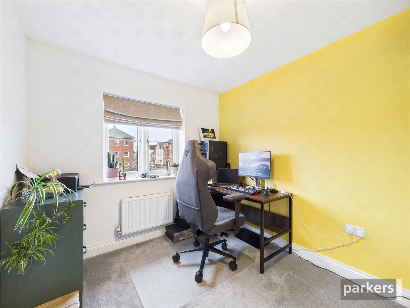 2 bedroom Flat for sale in Woodley, Reading, Berkshire