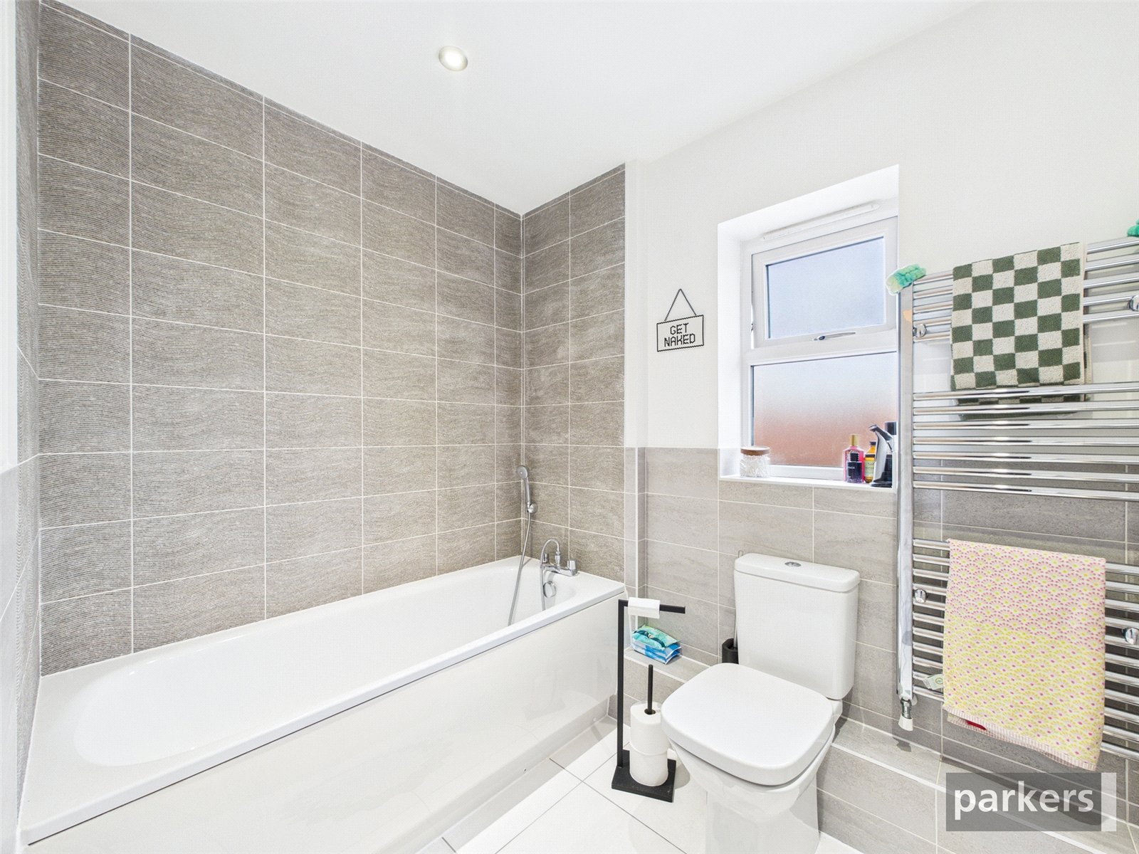 2 bedroom Flat for sale in Woodley, Reading, Berkshire