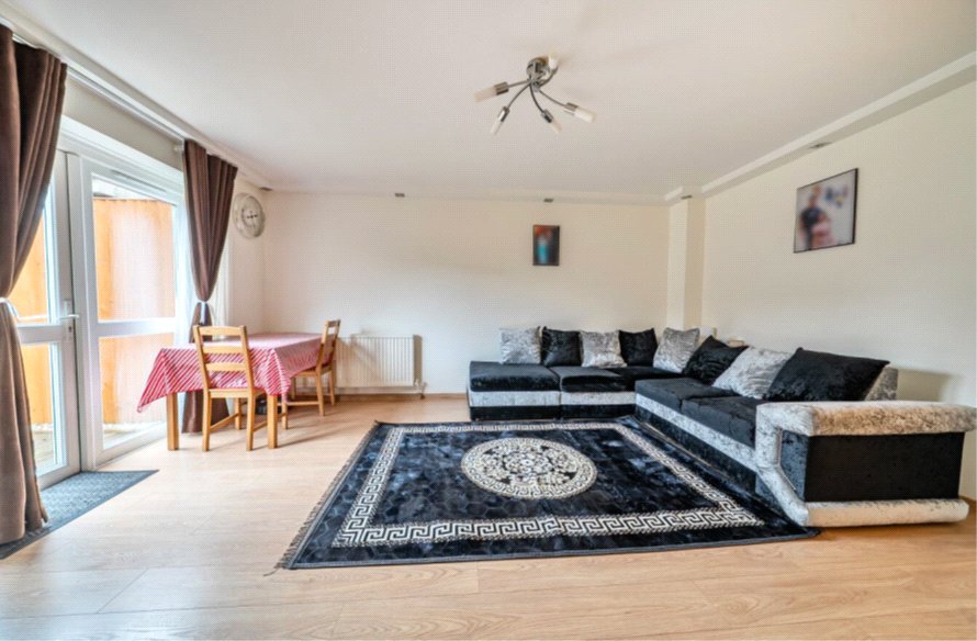2 bedroom Flat for sale in St Andrews, Bracknell, Bracknell Forest