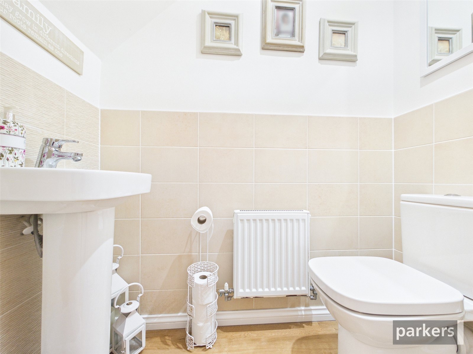 4 bedroom House for sale in Woodley, Reading, Berkshire