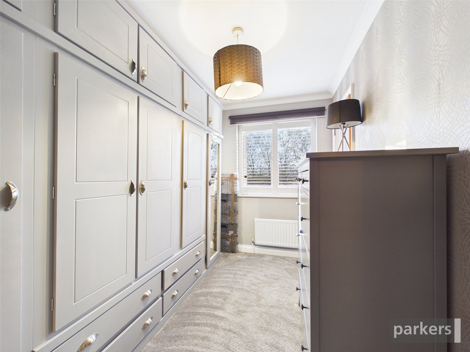 4 bedroom House for sale in Bath Road, Hare Hatch, Reading