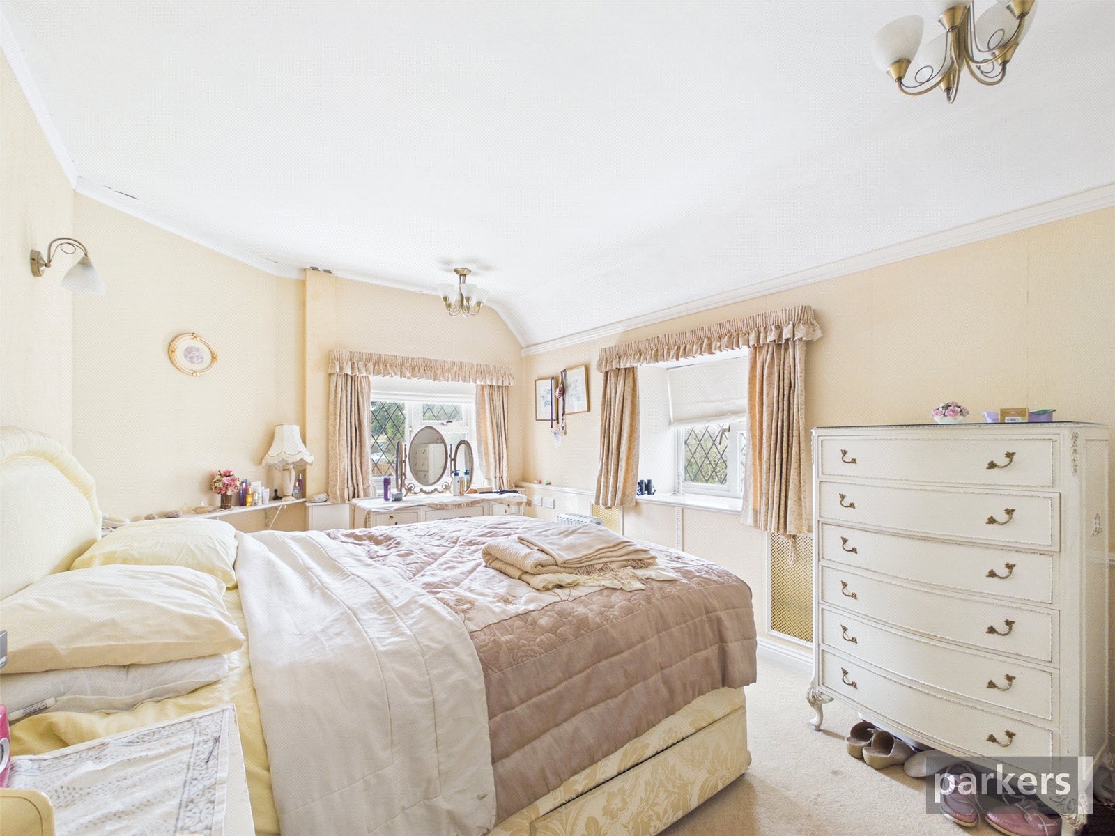 3 bedroom House for sale in Sonning, Reading