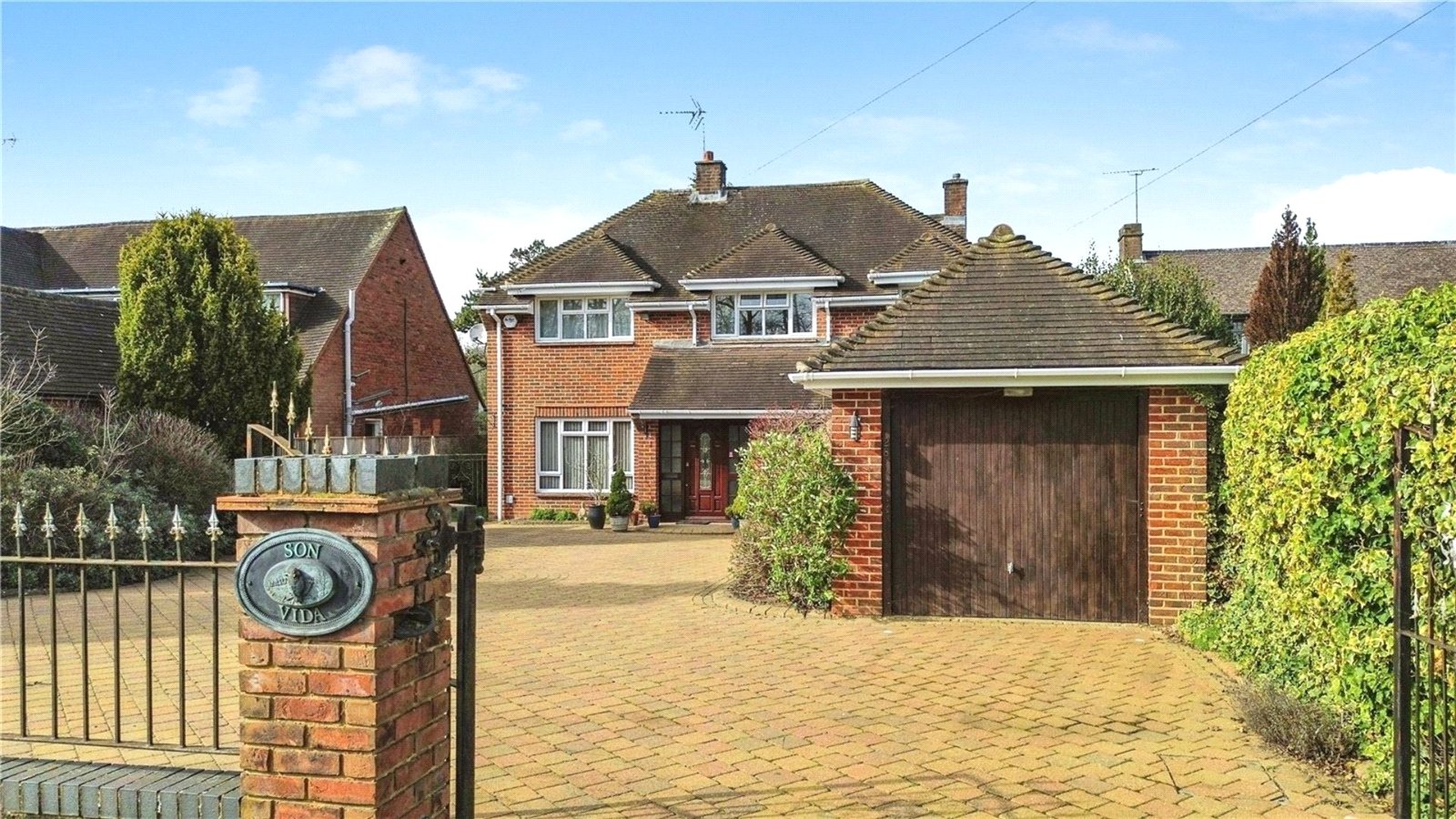3 bedroom House for sale in Sonning, Reading, Berkshire