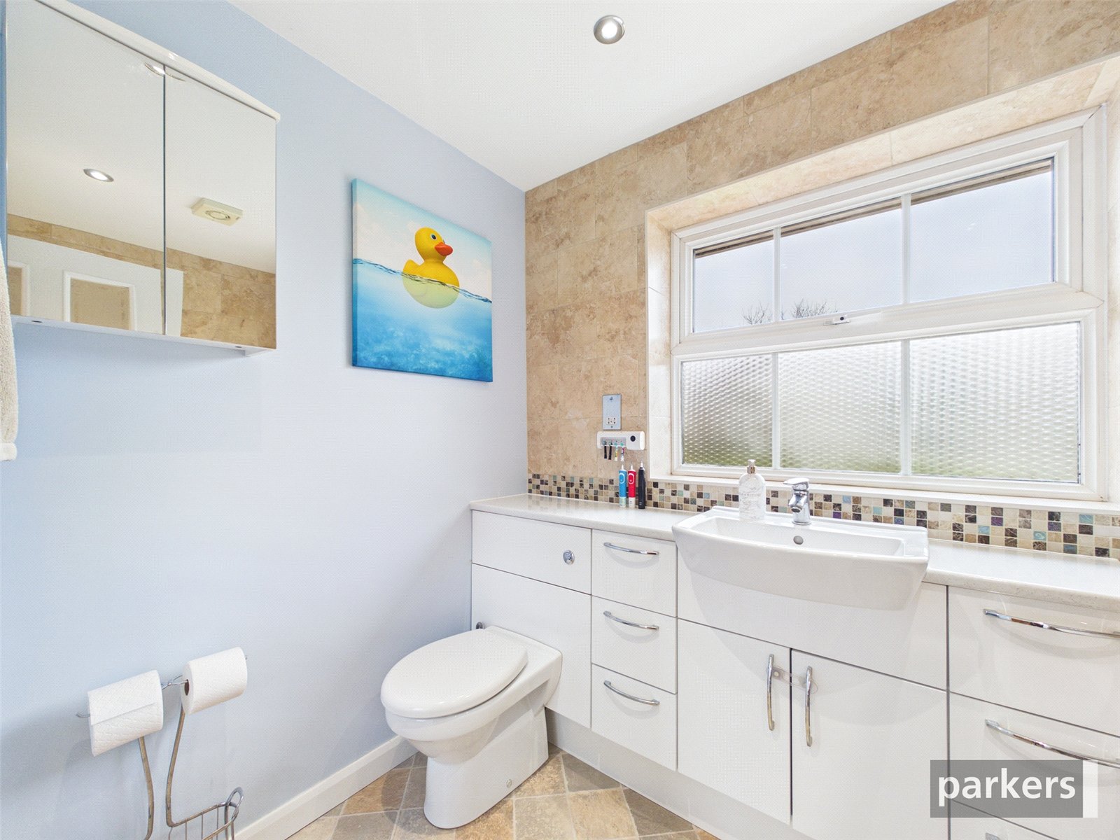 4 bedroom House for sale in Woodley, Berkshire