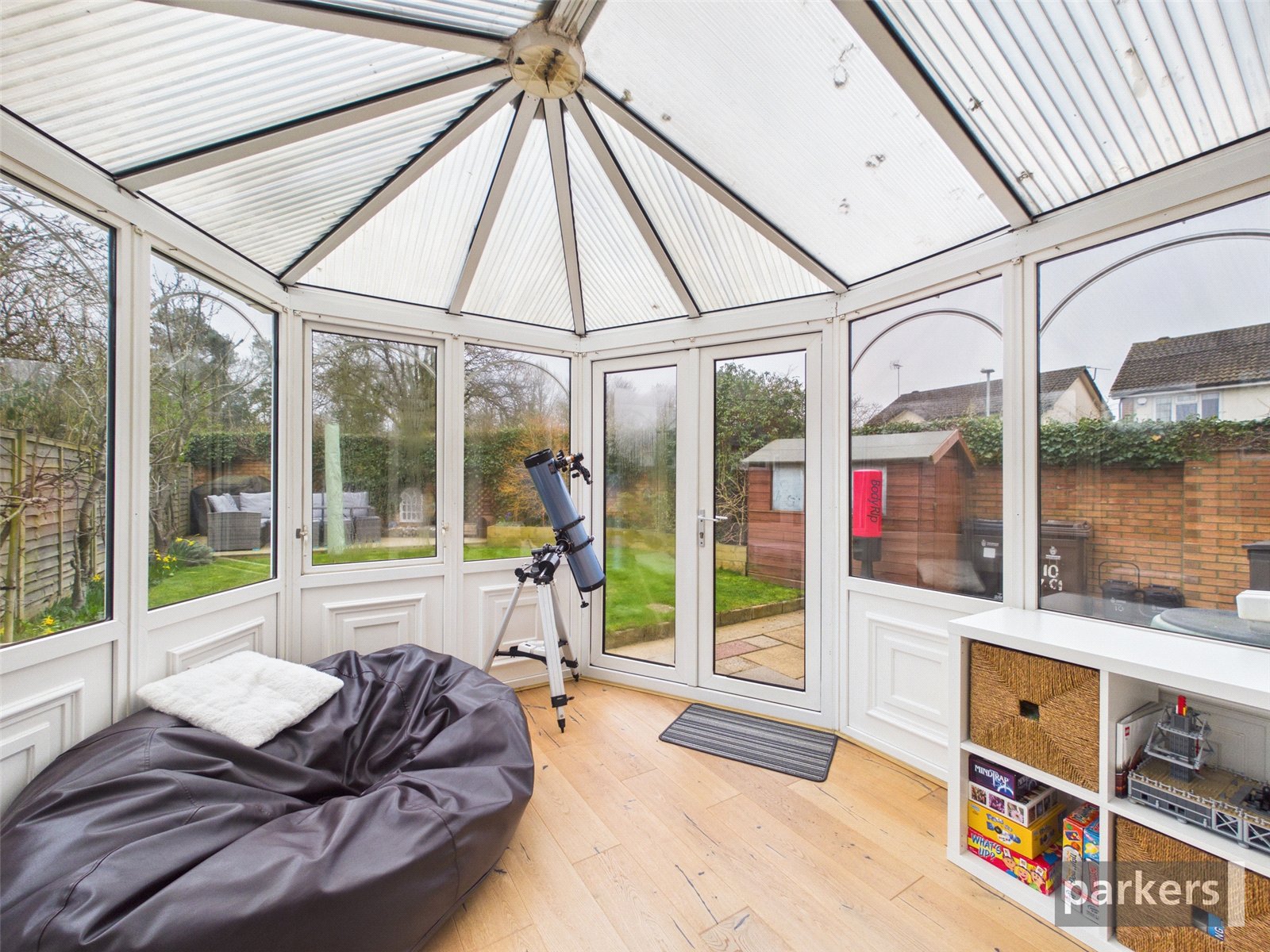 4 bedroom House for sale in Woodley, Berkshire