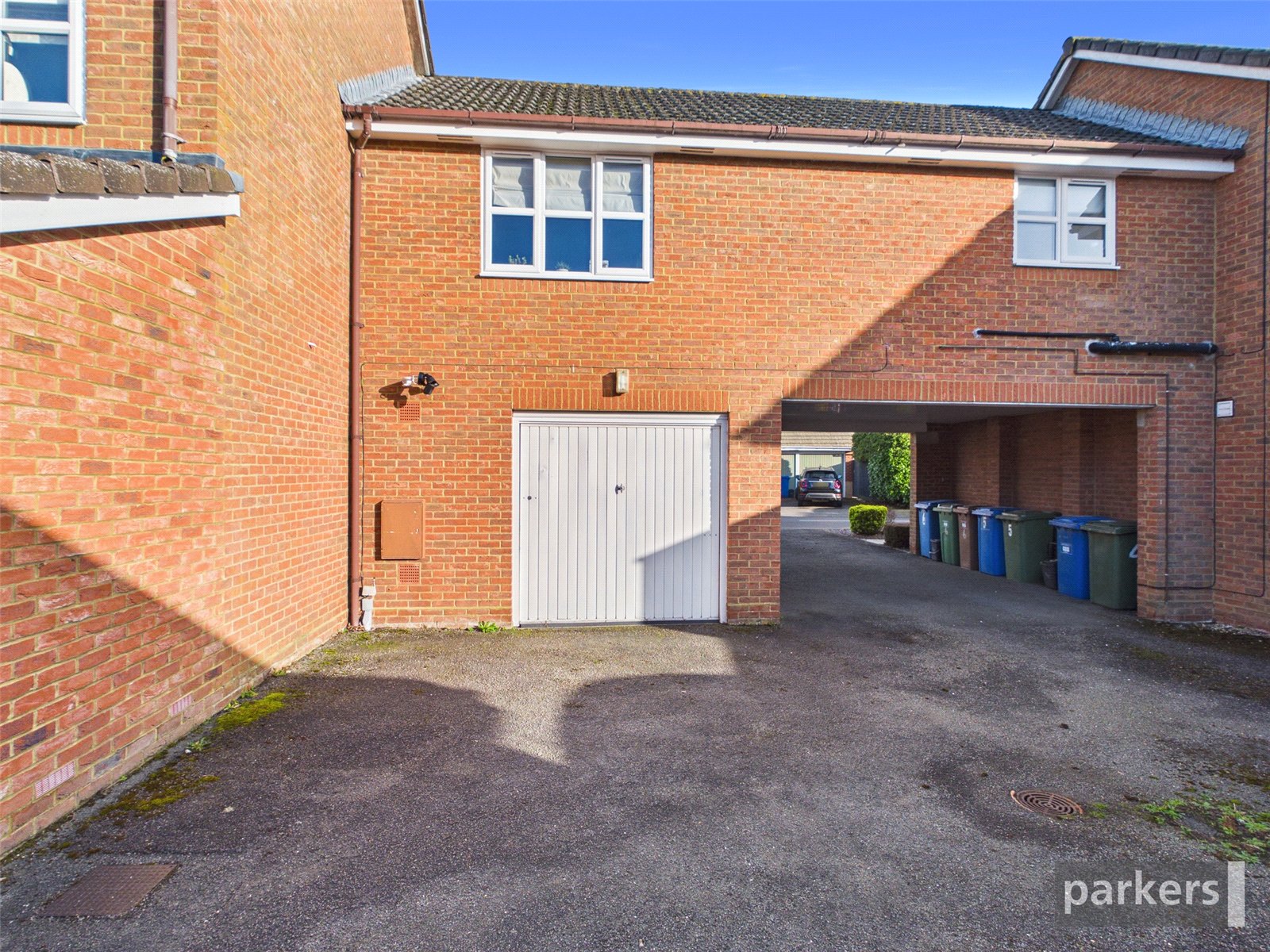 1 bedroom Flat for sale in Binfield, Bracknell, Berkshire