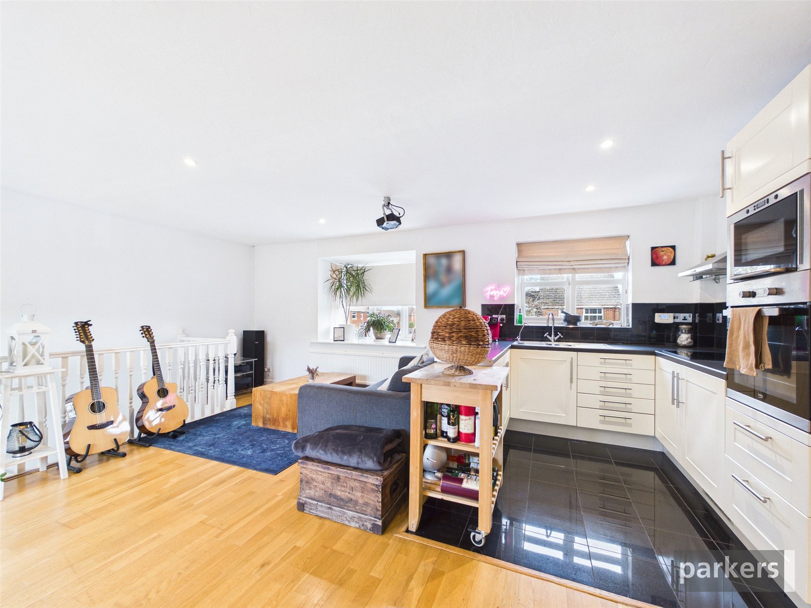 1 bedroom Flat for sale in Binfield, Bracknell, Berkshire