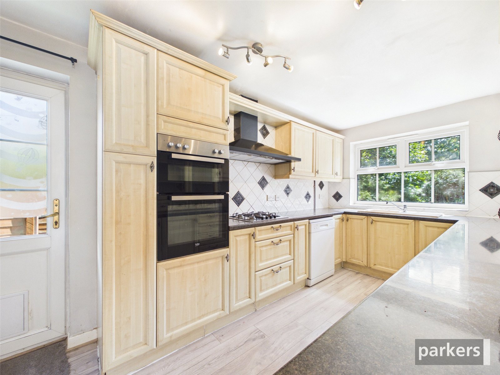 4 bedroom House for sale in Woodley, Reading, Berkshire