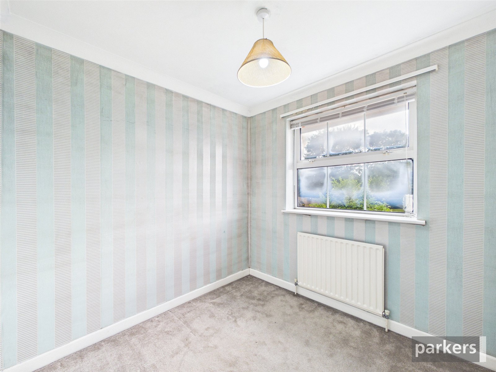 4 bedroom House for sale in Woodley, Reading, Berkshire