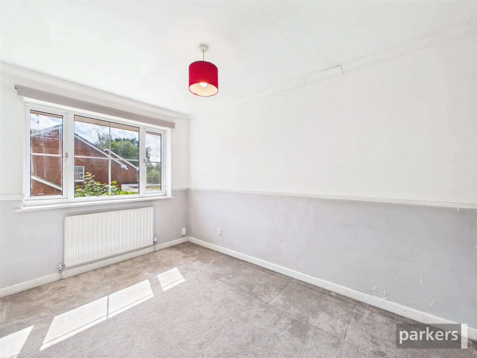 4 bedroom House for sale in Woodley, Reading, Berkshire