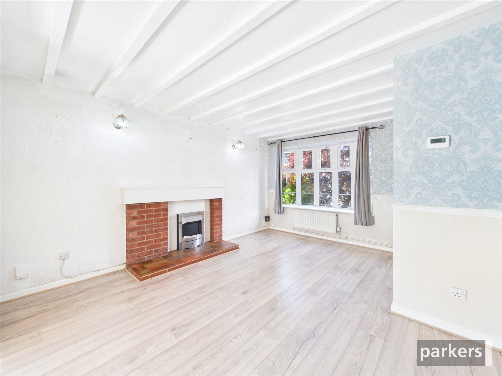 4 bedroom House for sale in Woodley, Reading, Berkshire