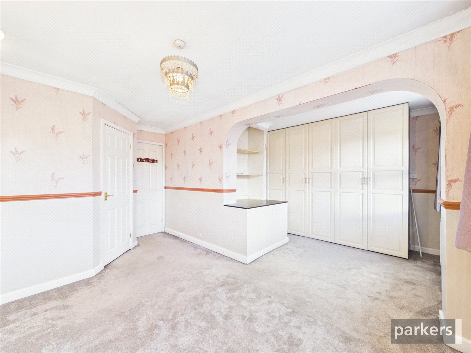 4 bedroom House for sale in Woodley, Reading, Berkshire