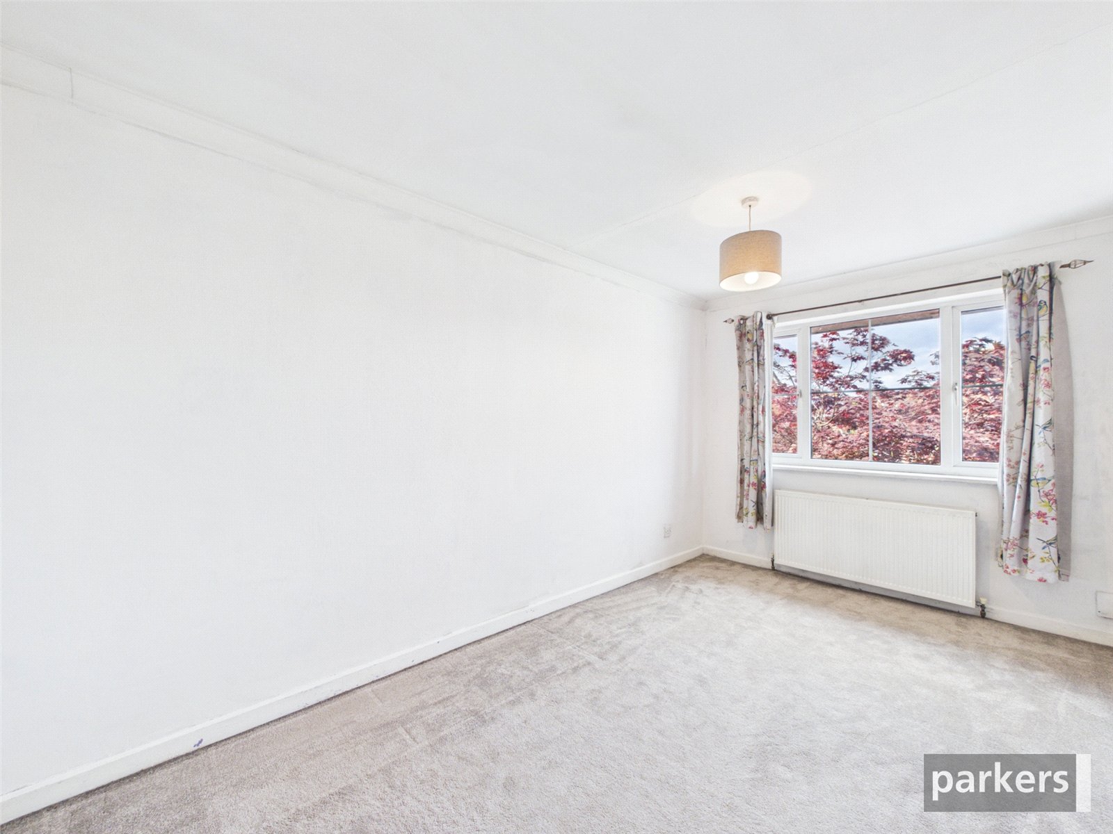 4 bedroom House for sale in Woodley, Reading, Berkshire