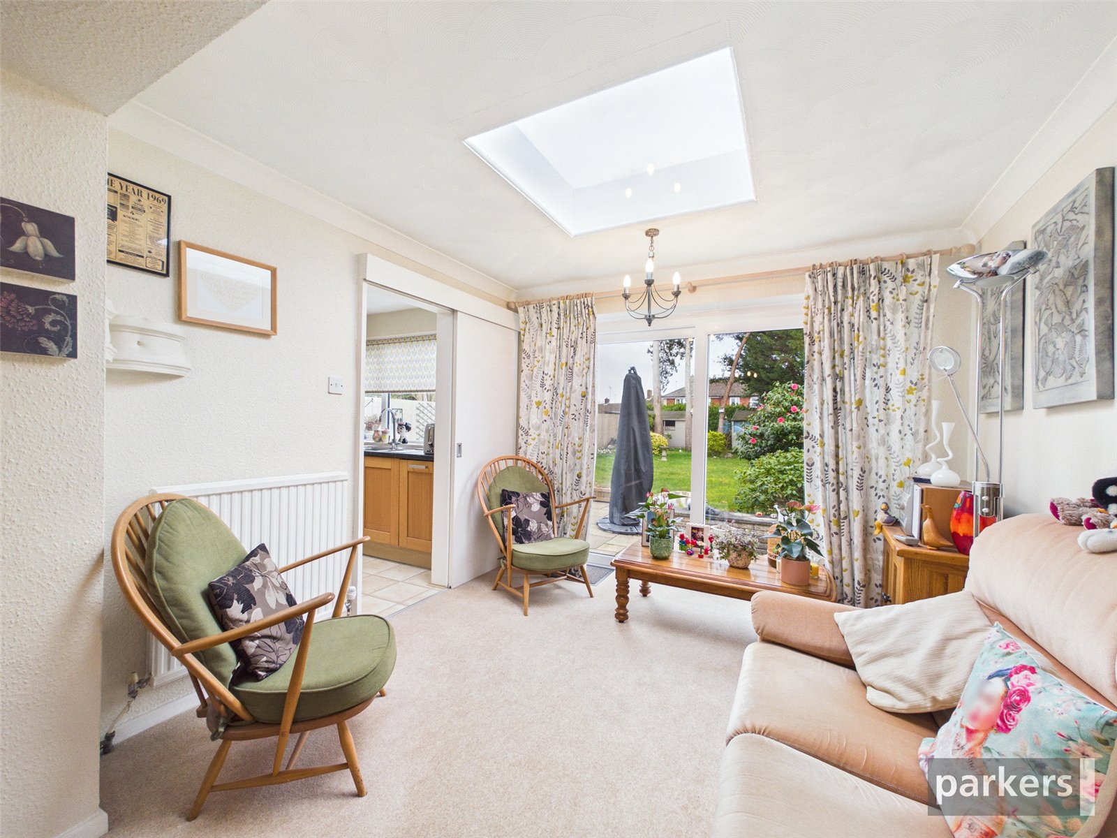 4 bedroom House for sale in Woodley, Reading, Berkshire