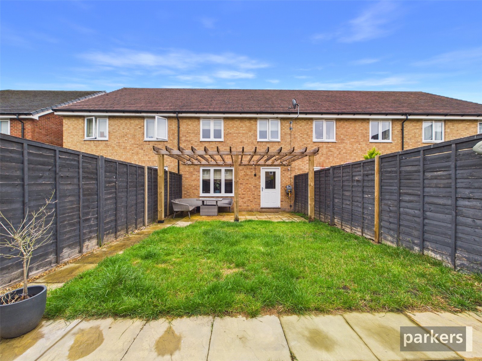 4 bedroom House for sale in Winnersh, Wokingham, Berkshire