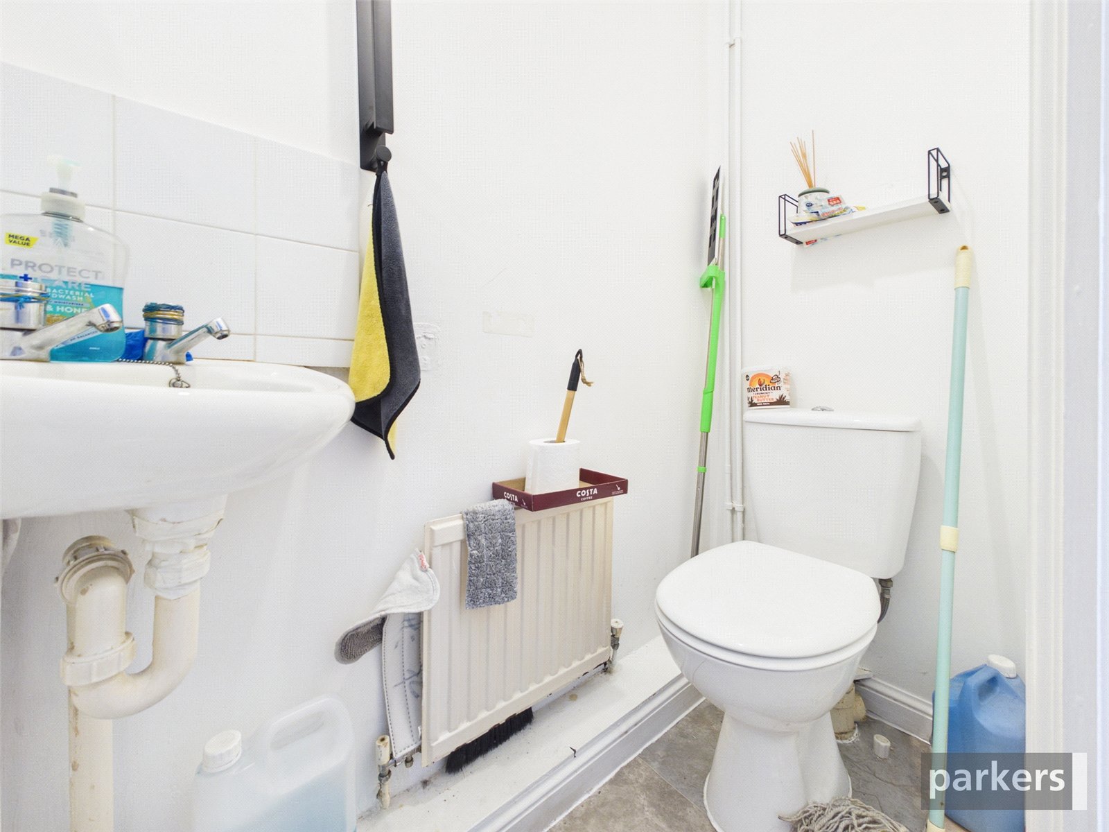 3 bedroom House for sale in Woodley, Reading