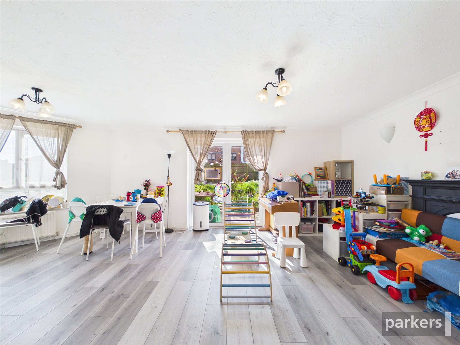 3 bedroom House for sale in Woodley, Reading